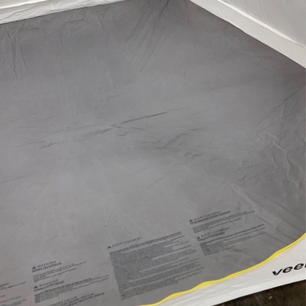 Veer Basecamp Outdoor Tent in White and Yellow - Picture 4 of 4